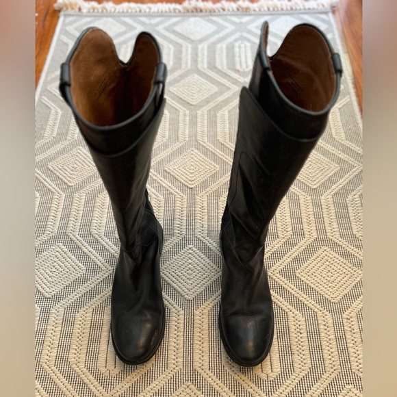 Frye Paige | Tall Boot | Black Leather - Picture 3 of 10